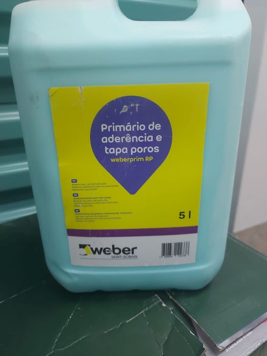 Primário de aderência, verniz i componente B para micro cimento