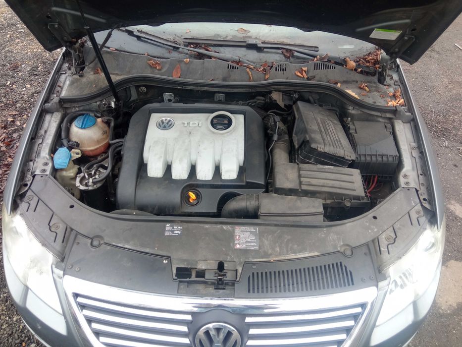 Volkswagen Passat B6 2007r 1.9TDI 105KM *NA CZĘŚCI*