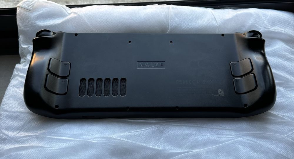 Steam deck LCD 256gb + SD 128gb