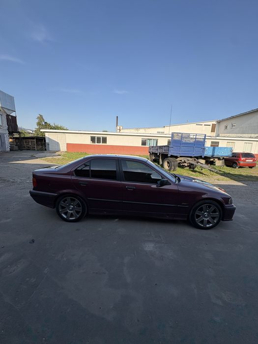 Продам Bmw e36 m43b16