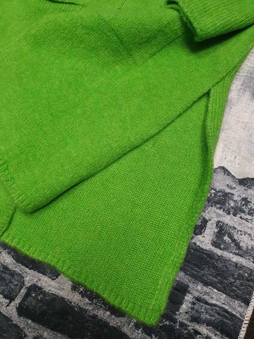 Kardigam w pięknej zieleni z kapturem oversize od 38 do 48