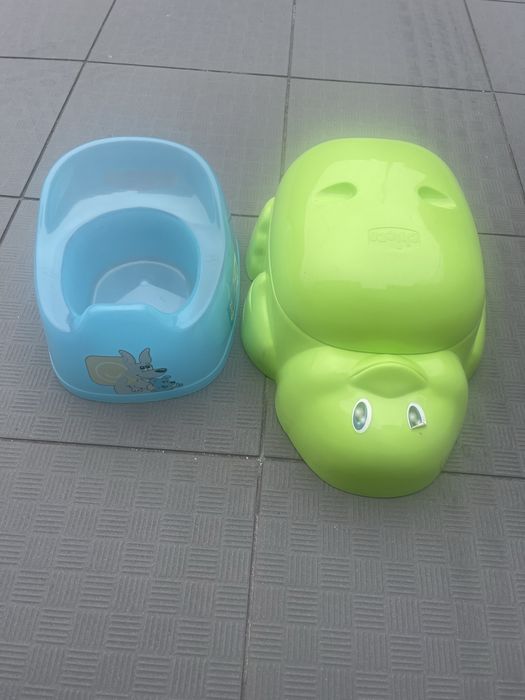 Penicos bebe chicco e outro