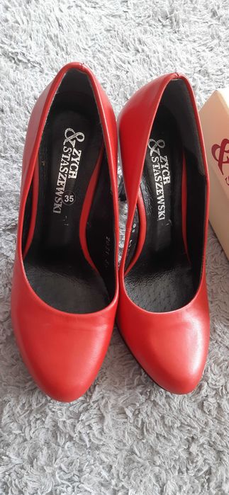 Buty damskie nowe 35