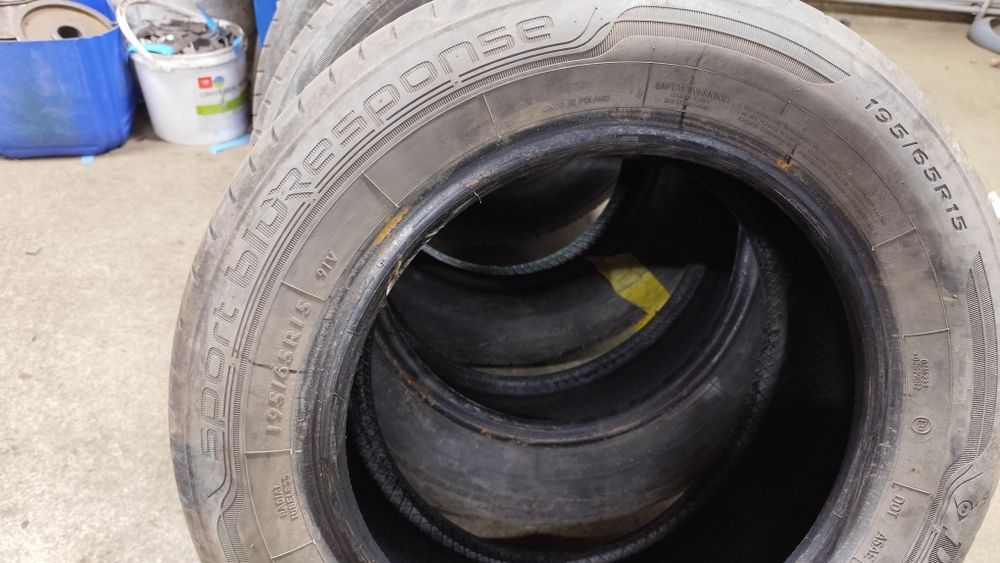 Шини Dunlop 195 65 15