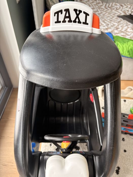 Jezdzik Little tikes Taxi