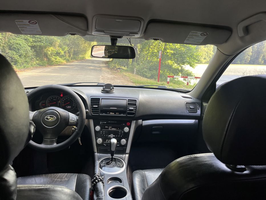 Subaru outback 2.5 газ/бенз
