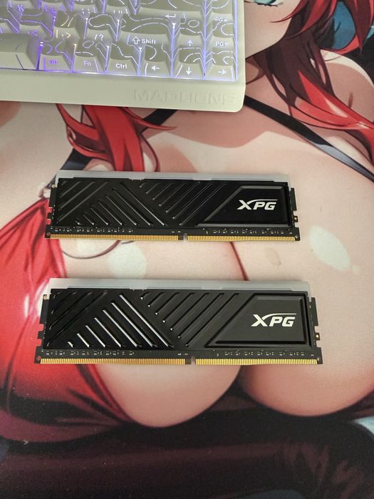 Оперативная память 16 gb(2x8) 3600mhz  XPG RGB