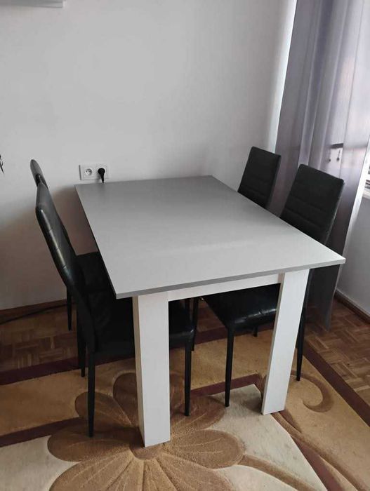 Stół 120cm × 80cm