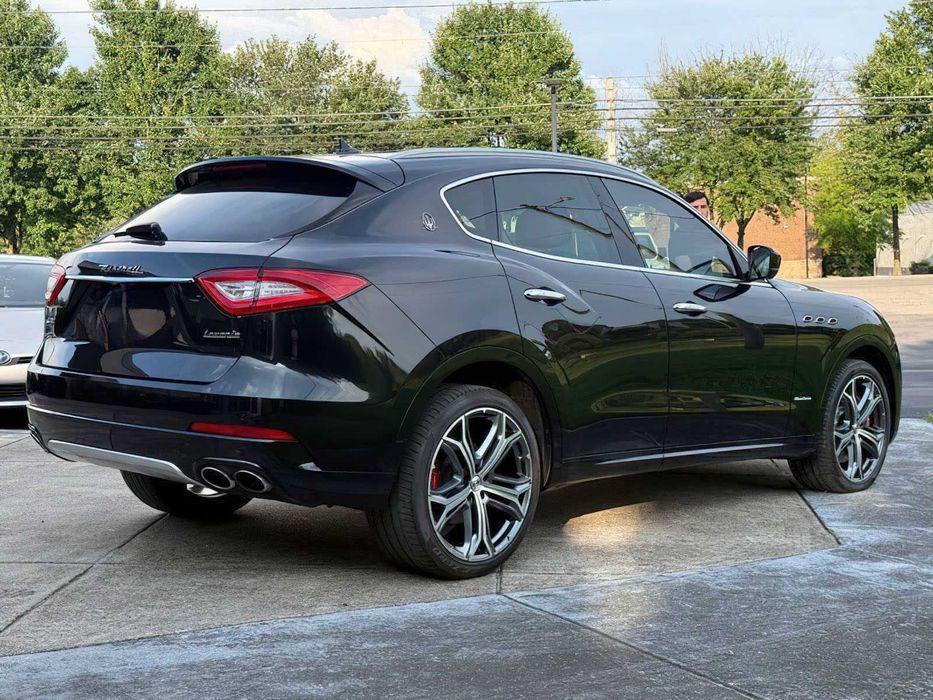 Maserati Levante S GranLusso      2019