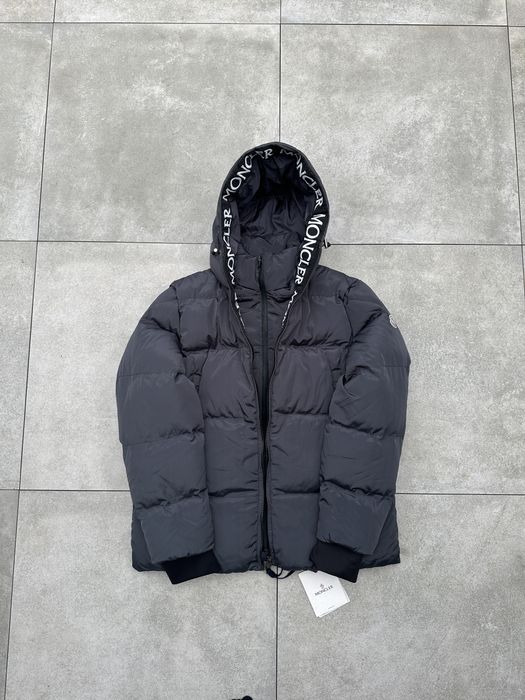 Kurtka Mocler z kapturem