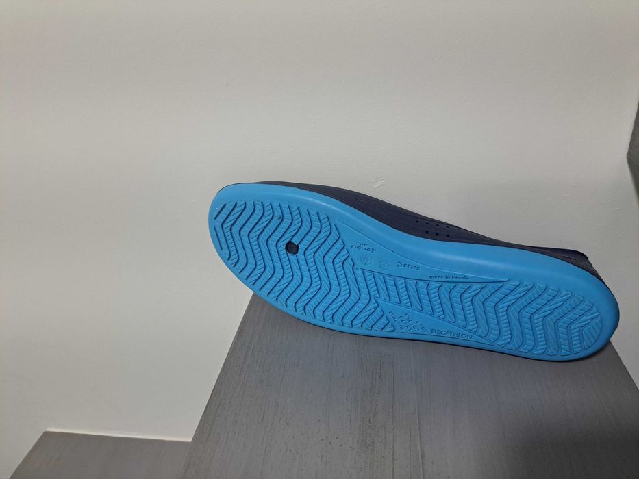 Sapatos agua decathlon