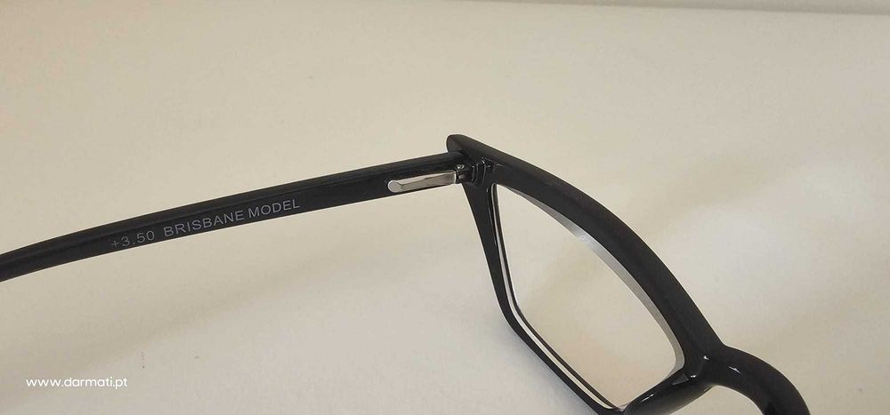 ÓCULOS DE LEITURA PRÉ-GRADUADOS