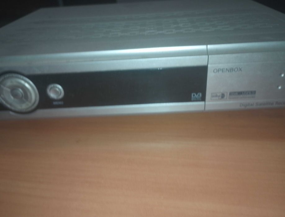 Спутниковый ресивер/тюнер OPENBOX X800