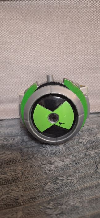 Zegarek z projektorem BEN 10 OMNITRIX