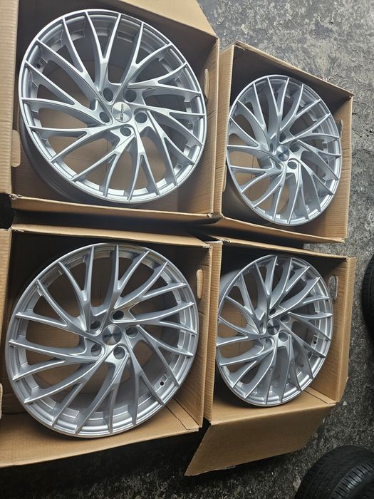 Felgi alumniowe 5x112 8j et 30 19" gmp italia