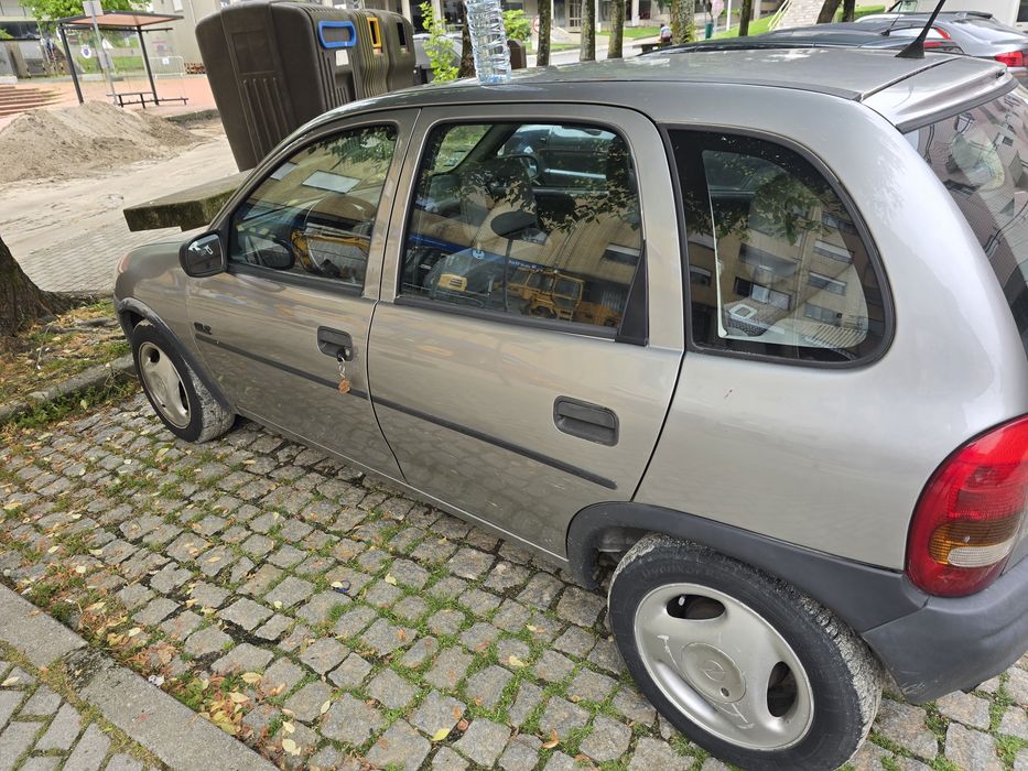 Opel corsa b 1.2
