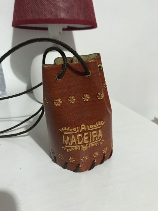 Porta moedas em pele