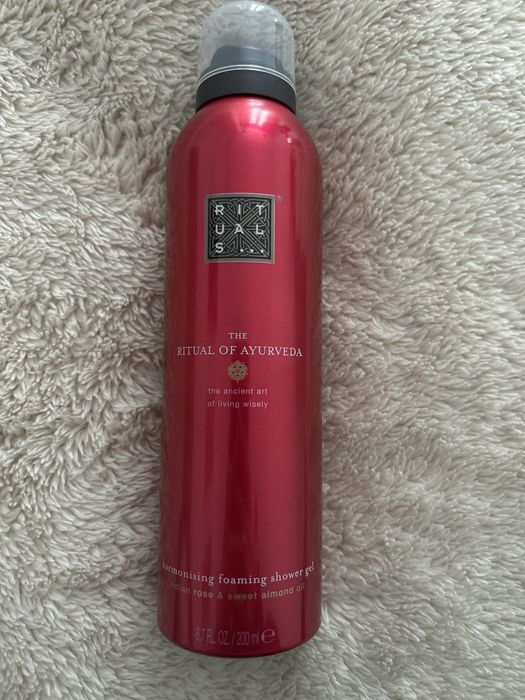 Rituals pianka shower gel