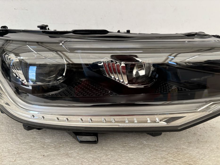 VW T-CROSS 2GM lampa prawy przód prawa przednia Full Led