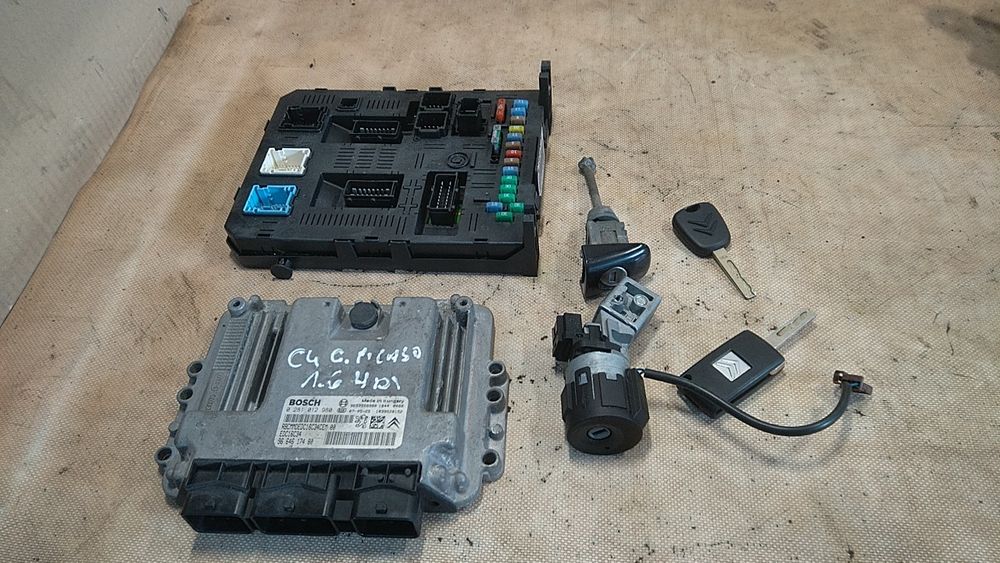 ) Citroen C4 Picasso zestaw startowy stacyjka kluczyk komputer 1.6 HDI