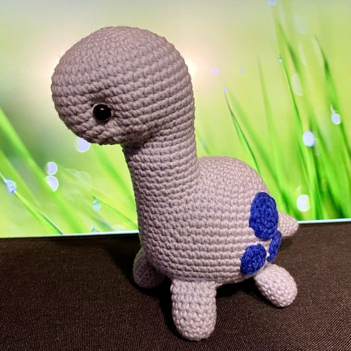 Donozaur zrobiony na szydełku handmade