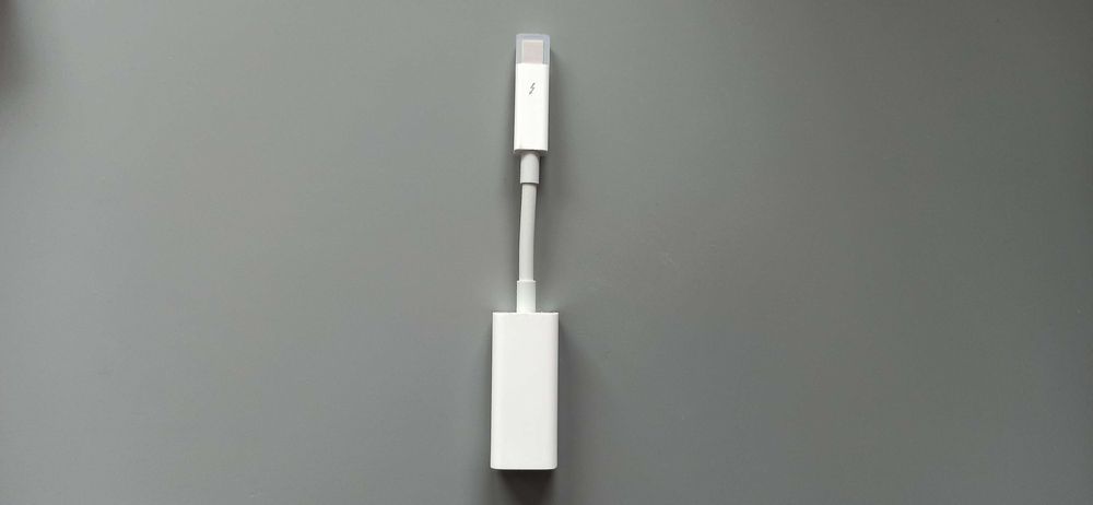 Adapter Thunderbolt - Ethernet Apple