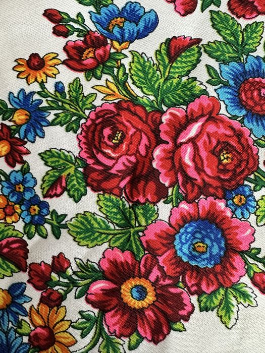 Велика вінтажна красива колекційна українська хустка в новому стані