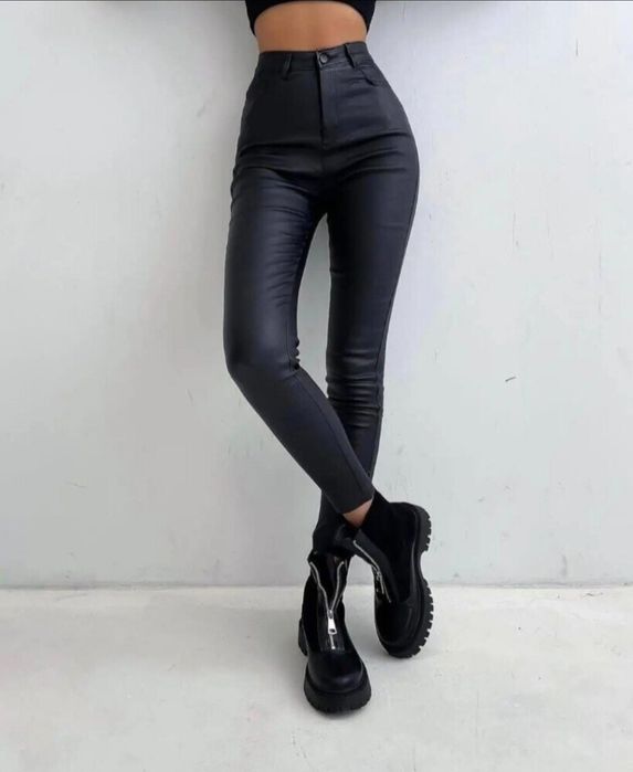 Штани скіні під шкіру