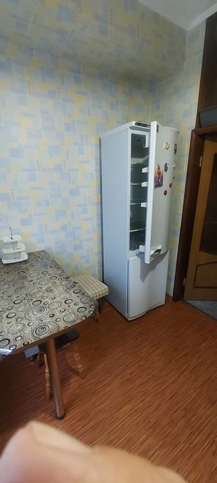 2-х комнатная квартира в центре города.Сталинка.