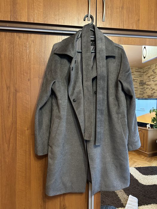 Szary płaszcz r. S/M