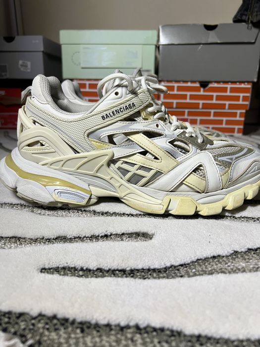 Balenciaga track 2