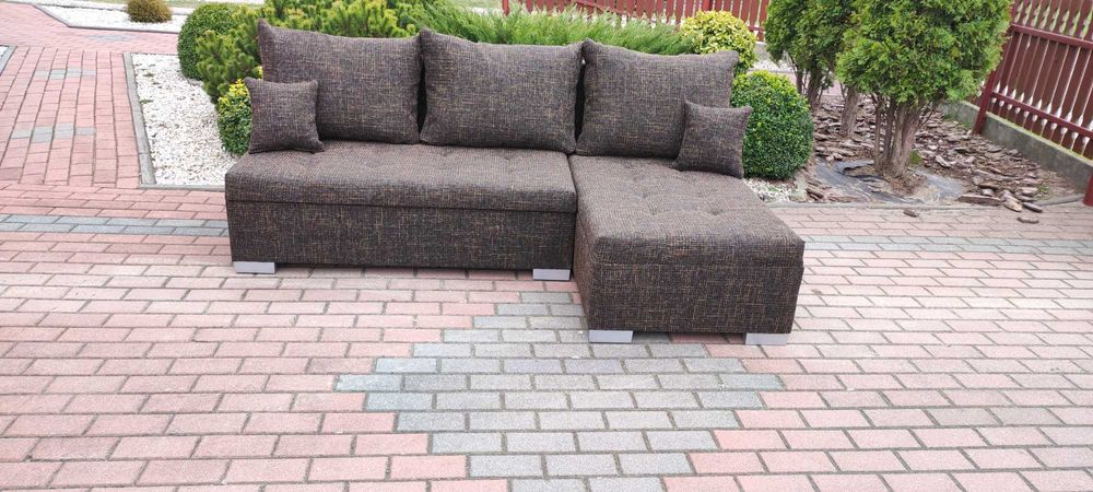 Kanapa MATEO. Wygodna kanapa narożnik z funkcją spania bez boków