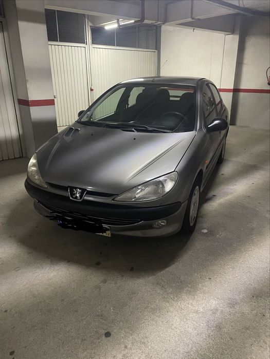 Peugeot 11 gasolina poucos klm