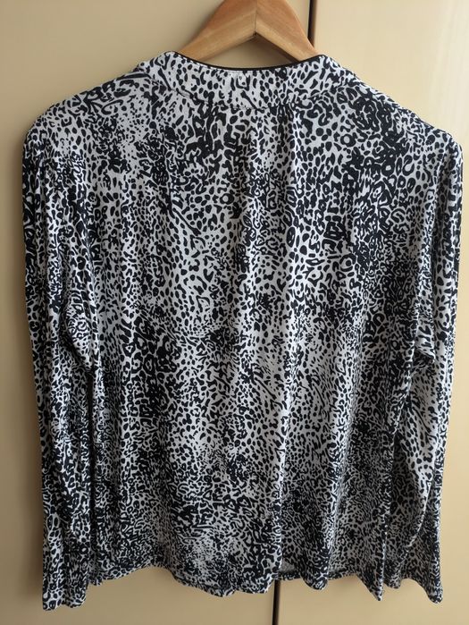 Damska bluzka czarno-biała