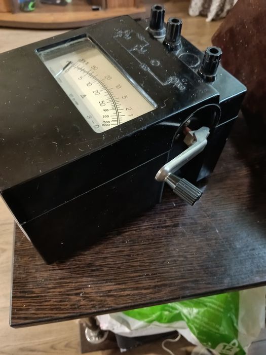 Мегаомметр М 4100/4