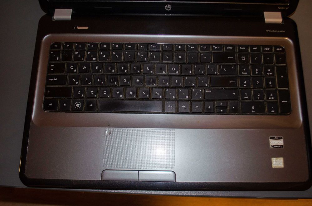 ноутбук HP pavilion g7-1326sr