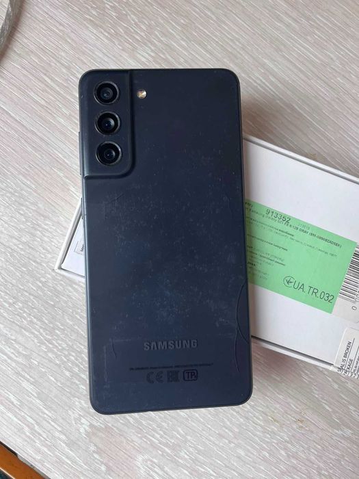 Телефон Samsung Galaxy S21 FE Gray 8/256 gb