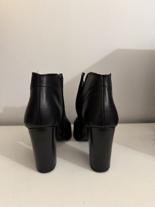 Botins em pele Seaside