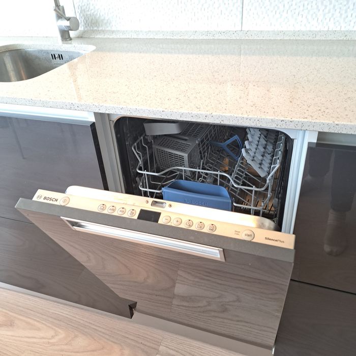 Простора 2к квартира на Фабричній