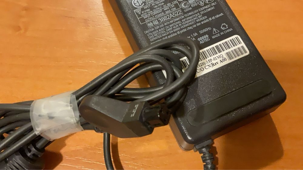 Зарядний пристрій 12v, 19v, 20v, 24v, 32v, 36v