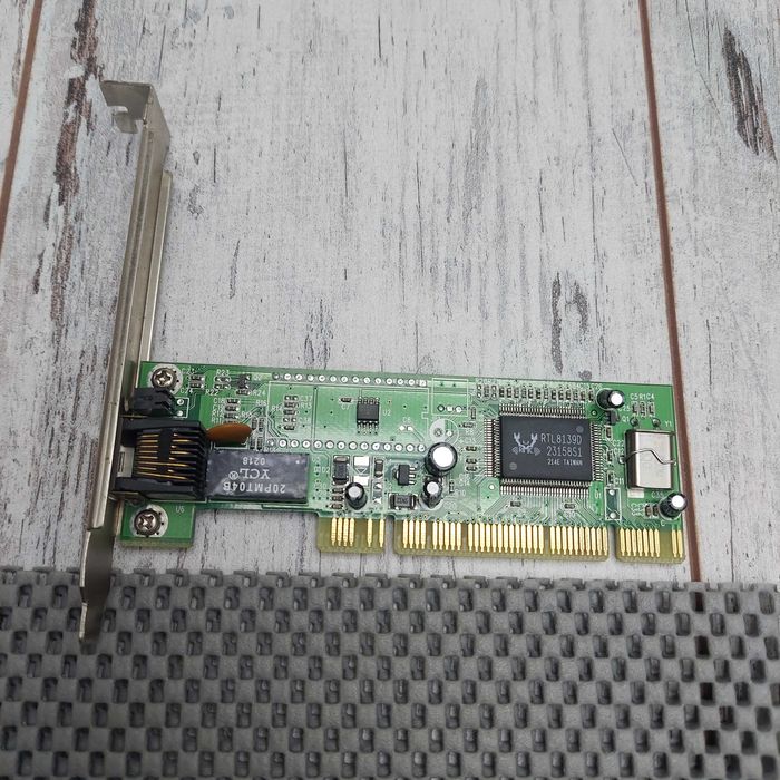 Сетевая карта Edimax EN-9130TXL для системного блока компьютера модем