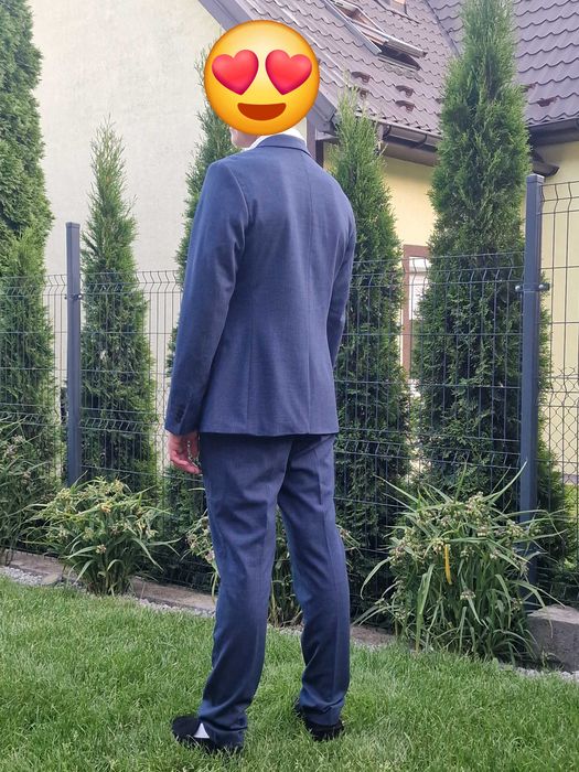 Garnitur męski granatowy EU 50