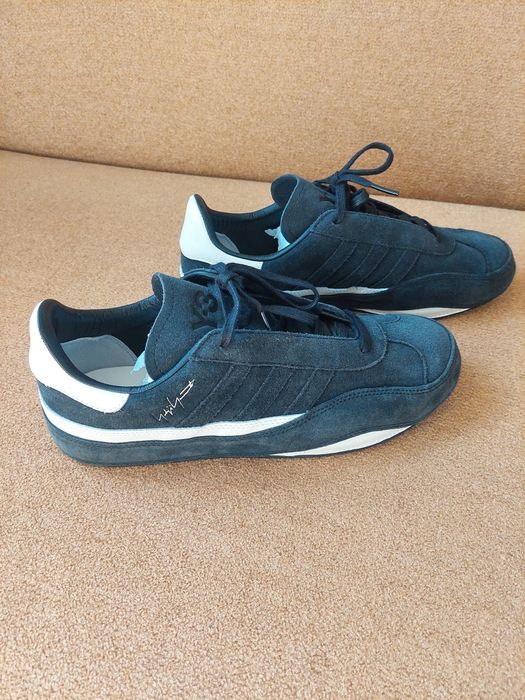 Y- 3 GAZELLE  sport stile