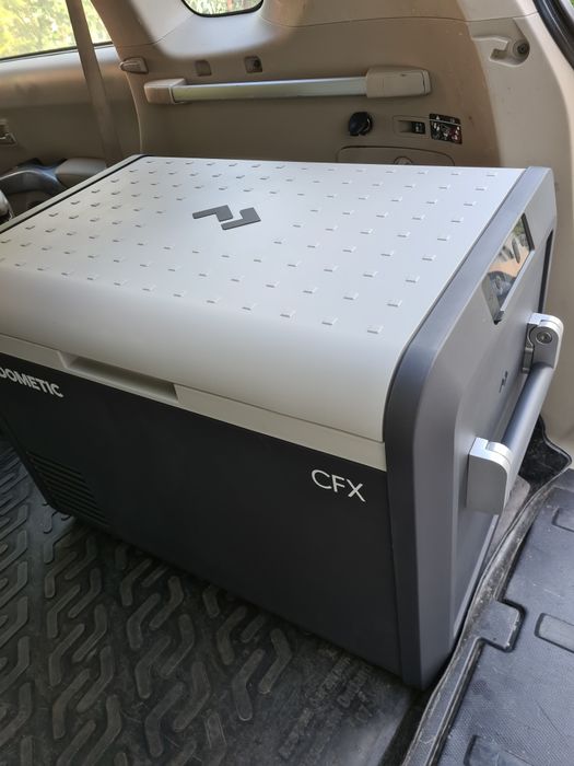 Автохолодильник компрессорный Dometic CFX3 55