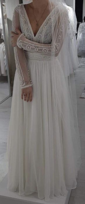 Suknia slubna Diana Gaja 34