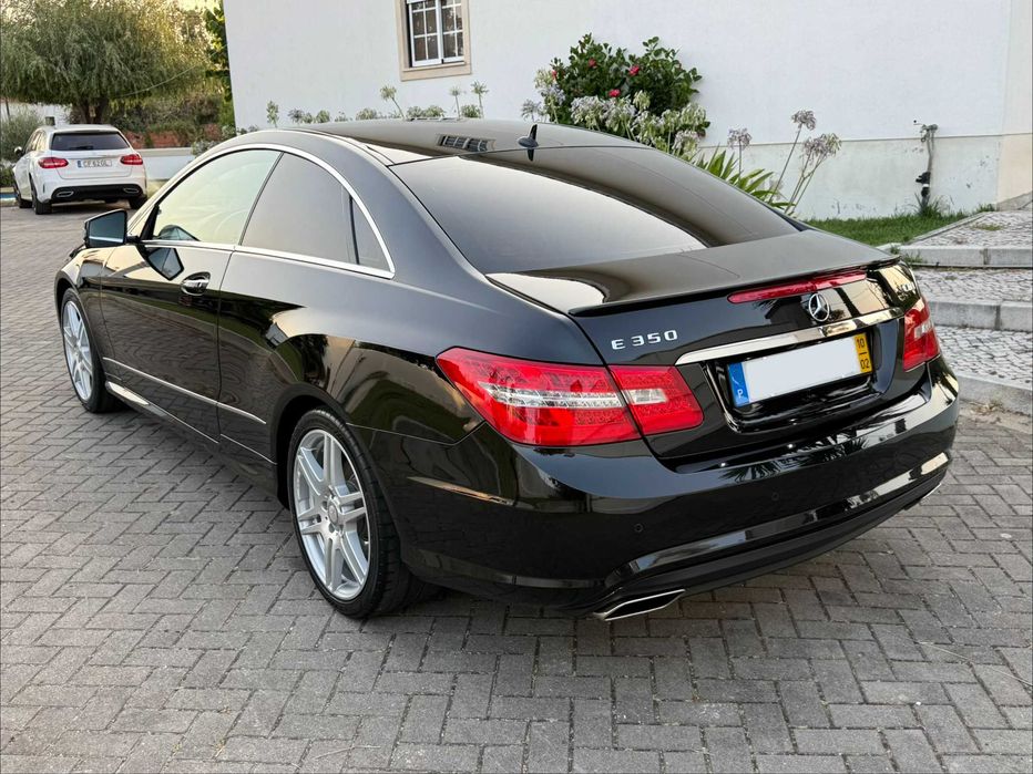 Mercedes E 350 CDI Coupe AMG Auto *Pele*Keyless*HK*Memórias*