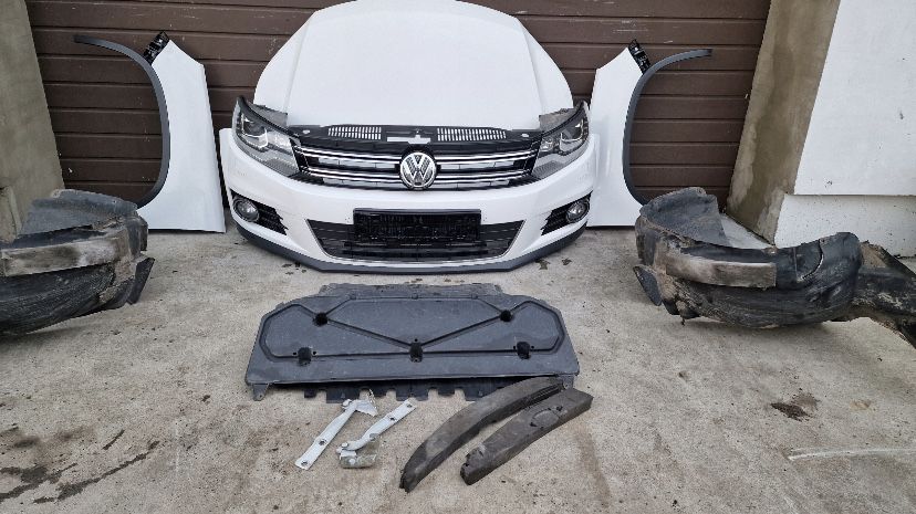 Передок морда Tiguan 1 Капот бампер крило Тігуан 1