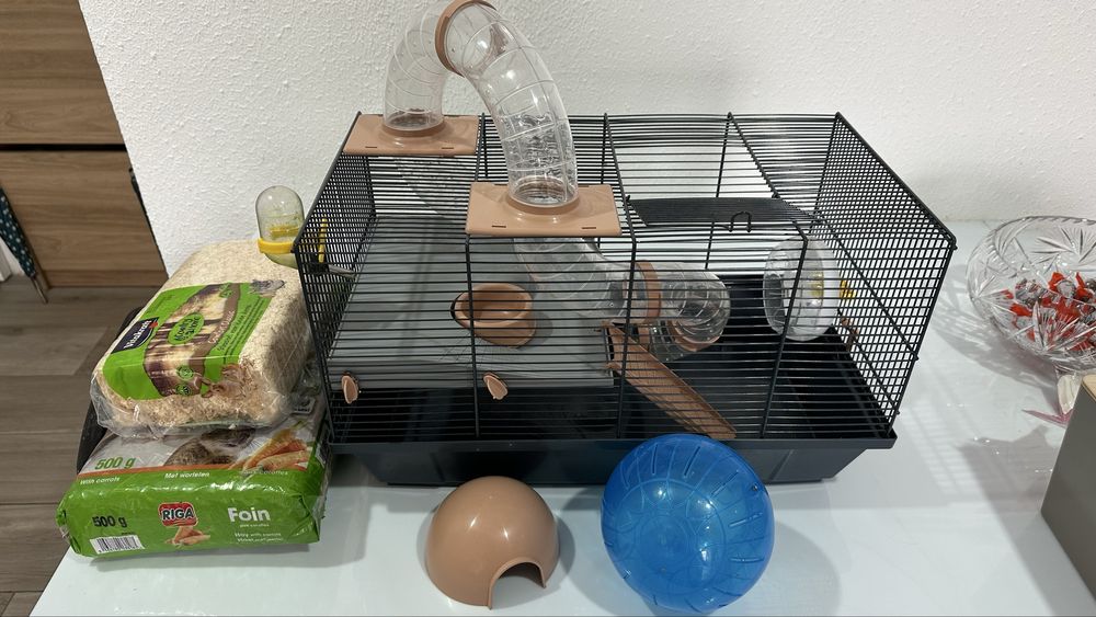 Jaula grande para hamster  25€