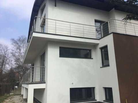 Balustrady nierdzewne zabezpieczenia okienne