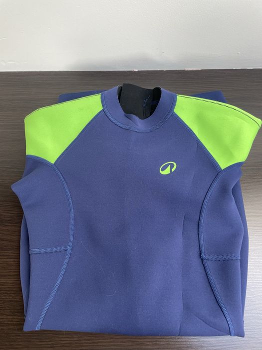 Pianka surfingowa dla nastolatka Decathlon
